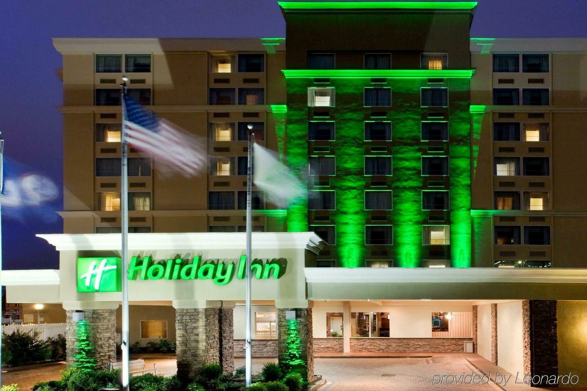 Holiday Inn Express Richmond - Midtown By Ihg Luaran gambar