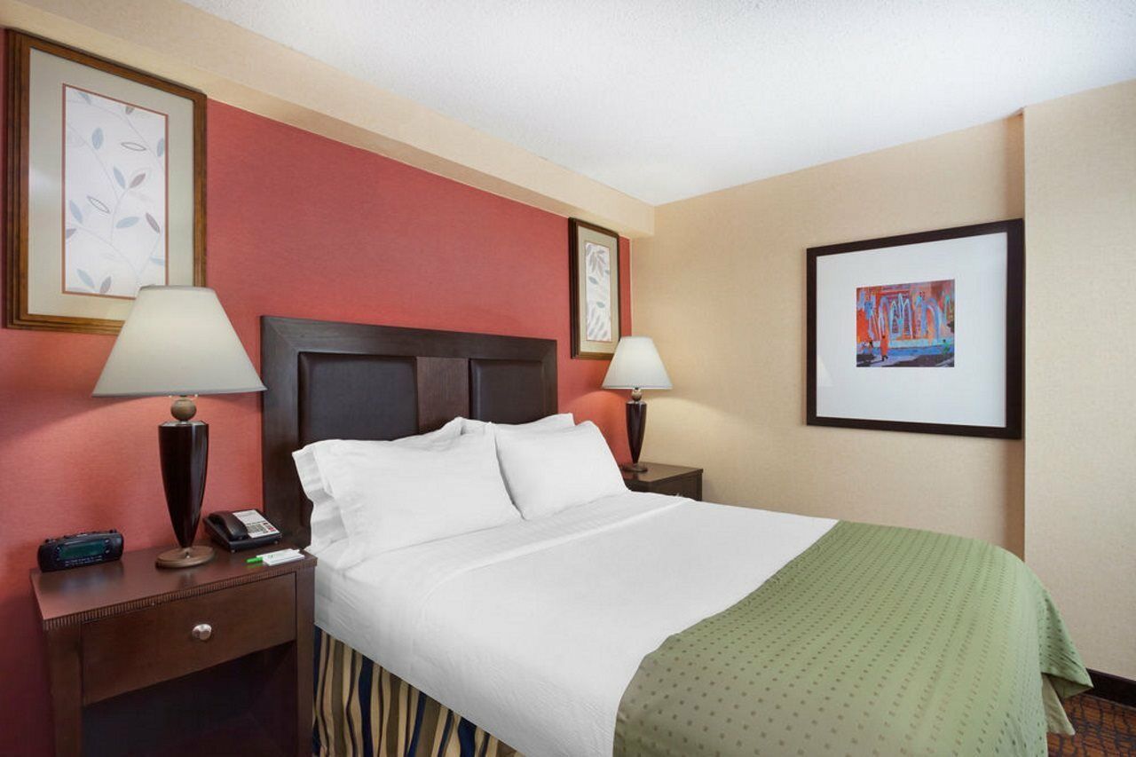 Holiday Inn Express Richmond - Midtown By Ihg Luaran gambar